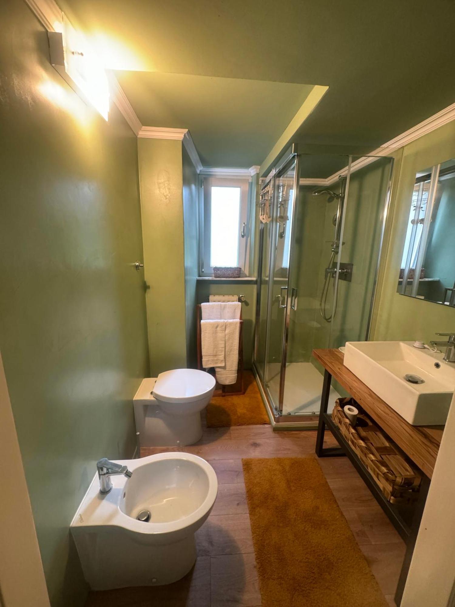 Casa Nina Carignano Apartment เจนัว ภายนอก รูปภาพ